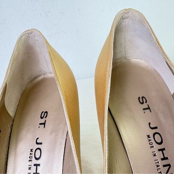 ST. JOHN Modena Marie Satin Rhinestone Heels Pumps Champagne Gold Formal Sz 8 - Picture 4 of 16